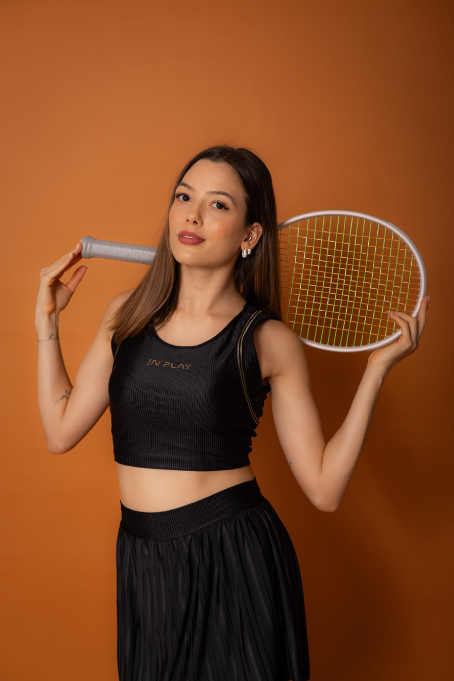 IN304 CROPPED ALONGADO GOLDEN PRETO